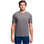 SAUCONY TRIUMPH SHORT SLEEVE เสื้อวิ่งแขนสั้นผู้ชาย - Rev Online