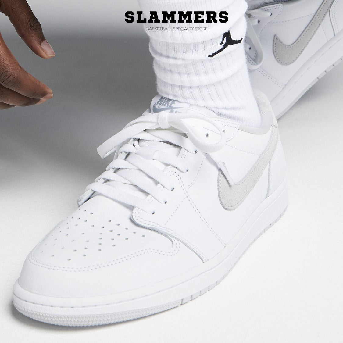 NIKE  AIR JORDAN 1 LOW OG “NEUTRAL GREY”