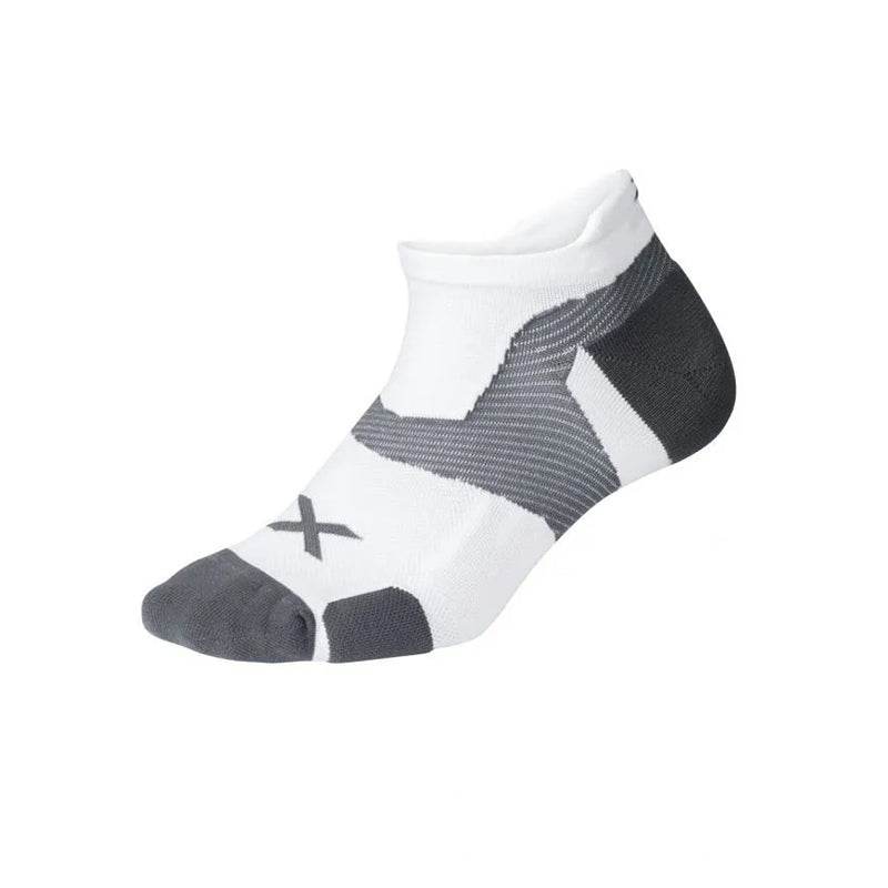 2XU - VECTR CUSHION NO SHOW SOCKS Unisex - Rev Online