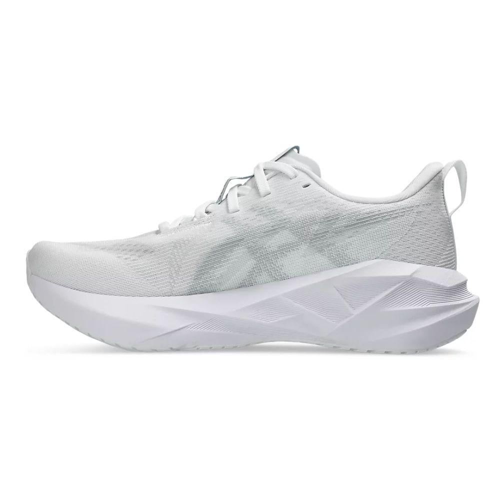 ASICS NOVABLAST 5 รองเท้าวิ่งถนนผู้หญิง - Rev Online