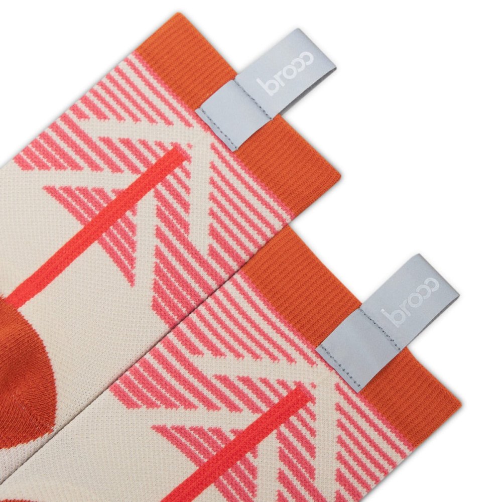 BROOO - TAKEOFF I LOW CREW SOCKS I RUBY RED Unisex Unisex - Rev Online
