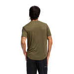 HOKA HOKA ESSENTIAL TEE เสื้อยืดแขนสั้นผู้ชาย - Rev Online