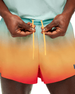 HOKA - RACE DAY SPLIT SHORT PRINT Men - Rev Online