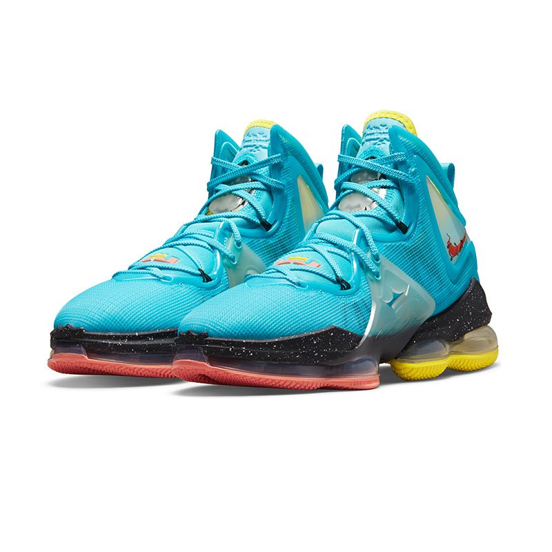NIKE - LEBRON XIX Men - Rev Online