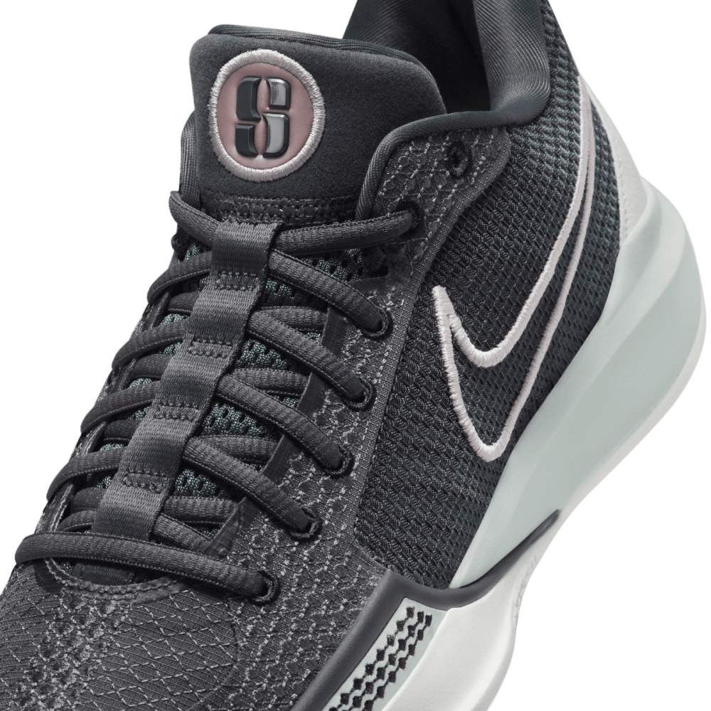 NIKE - SABRINA 1 EP Women - Rev Online