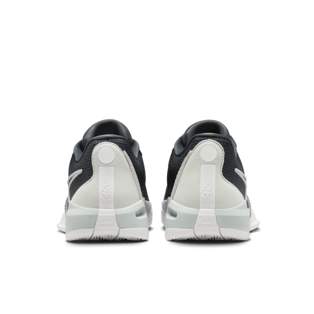 NIKE - SABRINA 1 EP Women - Rev Online