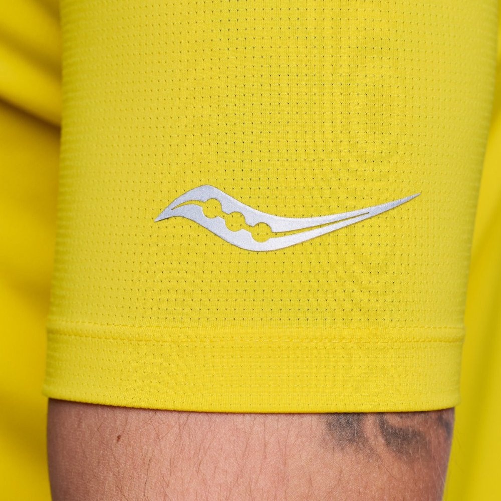 SAUCONY - STOPWATCH GRAPHIC SHORT SLEEVE Men - Rev Online