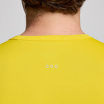 SAUCONY - STOPWATCH GRAPHIC SHORT SLEEVE Men - Rev Online