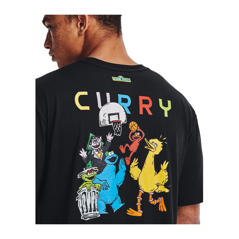 UA - S - CURRY SESAME SQUAD TEE Men - Rev Online